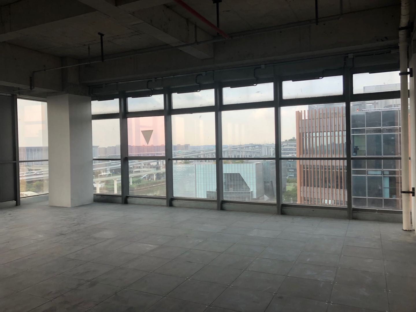 龍湖虹橋天街
